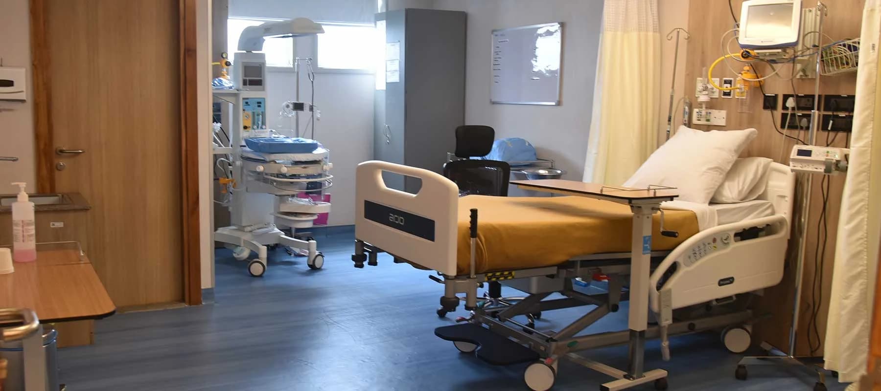Cloudnine Hospital - Kailash Colony photo 2